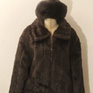 Donna Salyers Fabulous Furs Jacket And Hat NWOT